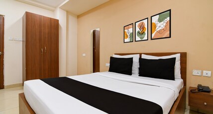 Super Collection O Dum Dum Nager Bazar Formerly Gokul Residency Room Type - Classic
