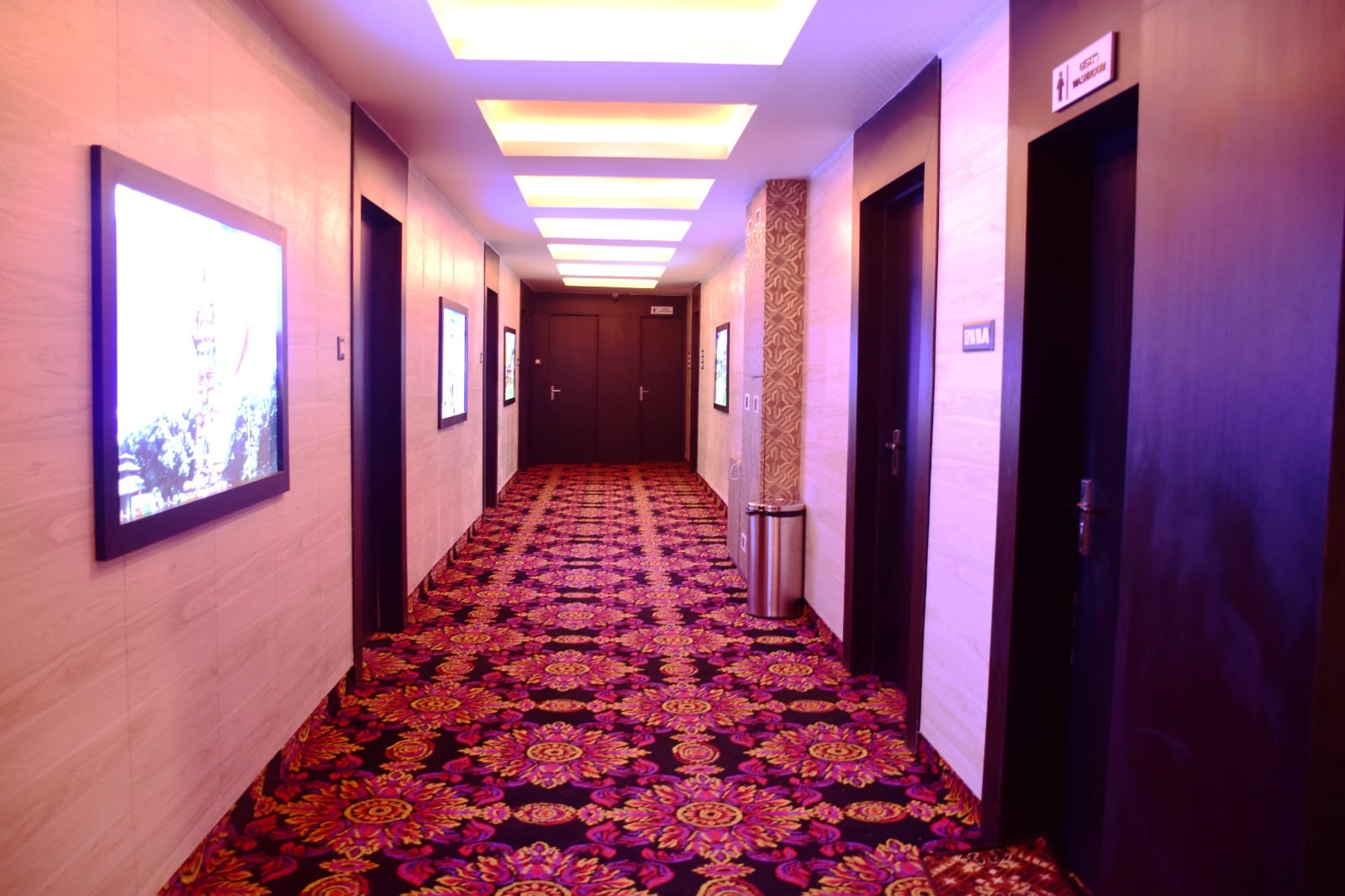 Main gallery