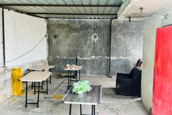Hostel Express - Krishna Nagar