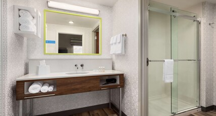 Hampton Inn & Suites Miami Kendall Room Type - 2 QNS STUDIO SUITE NOSMOK
