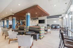 Holiday Inn Express & Suites GREENVILLE SE - SIMPSONVILLE