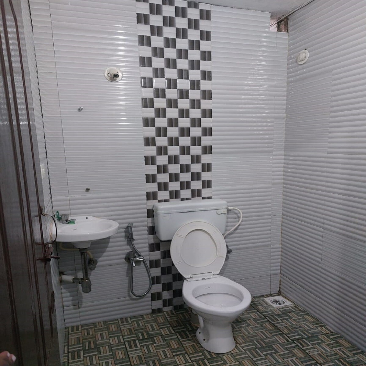 Akash Guest House - Tap to explore photos