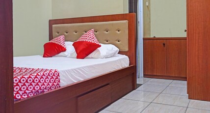 Hotel O Orange Homestay Makassar Room Type - Standard Double