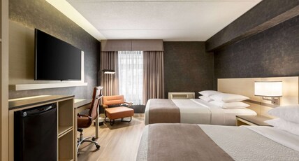 Days Inn by Wyndham Toronto West Mississauga Room Type - 2 Queen Beds, Non-Smoking