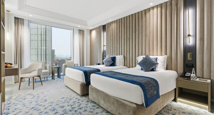 Taj Dubai Room Type - Taj Club Room Burj View Twin Bed Taj Dubai Room Type - Taj Club Room Burj View Twin Bed