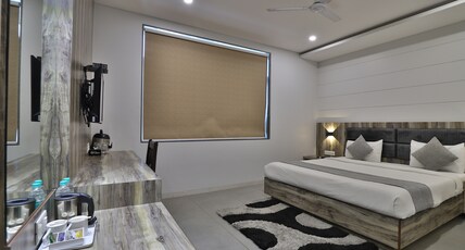 Hotel Limra Vadodara Room Type - Executive Room (Unmarried couple and  local id not allowed)