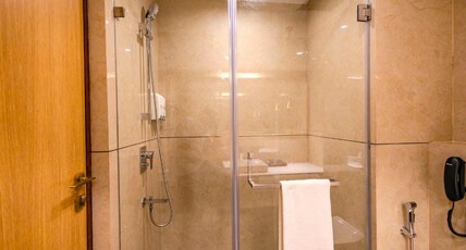 HOTEL GRAND BENALE Room Type - Standard queen Bed Room HOTEL GRAND BENALE Room Type - Standard queen Bed Room