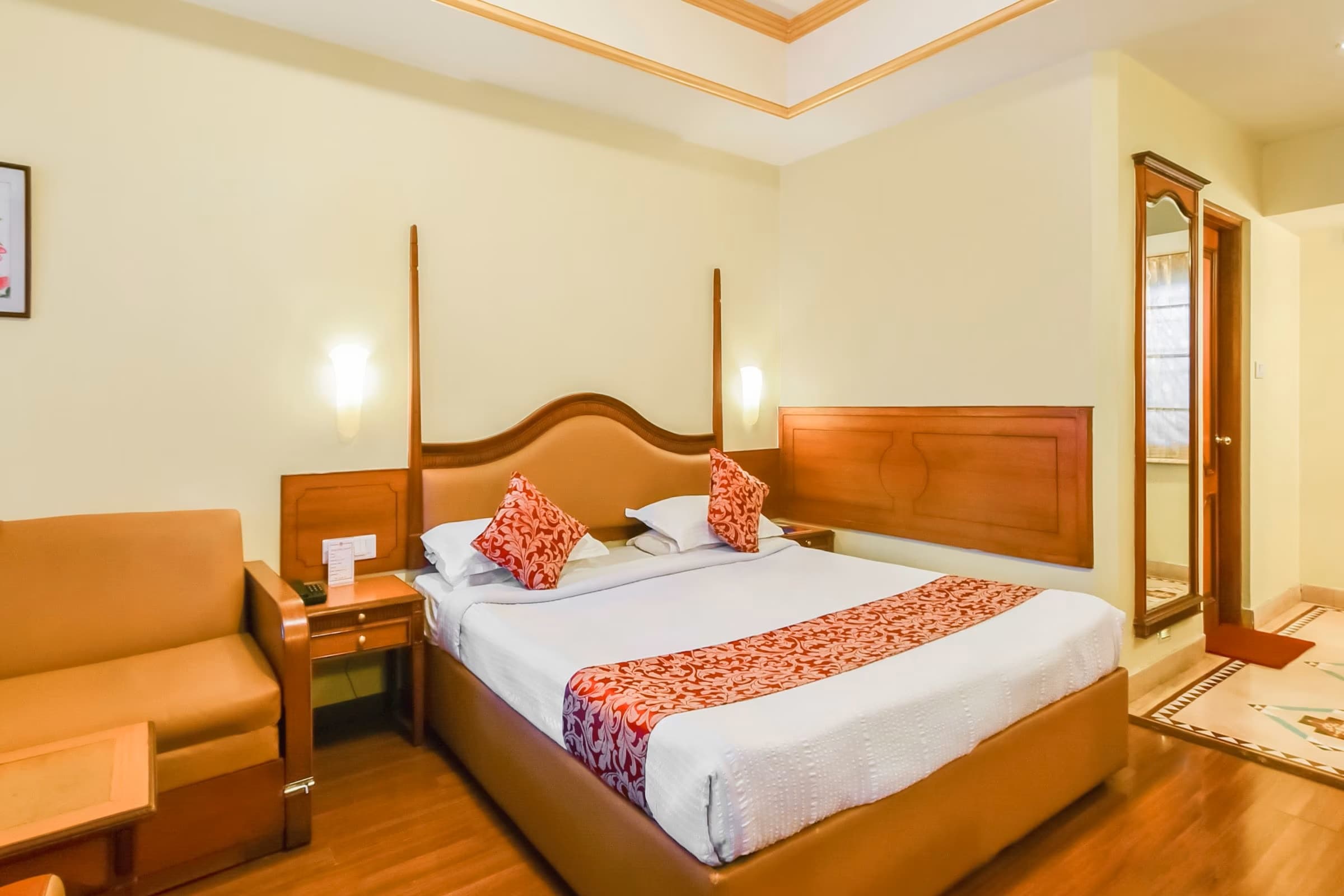 Hotel Nahar Nilgiris - Tap to explore photos