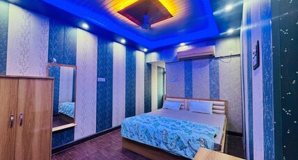 Hotel O R R International Room Type - Classic