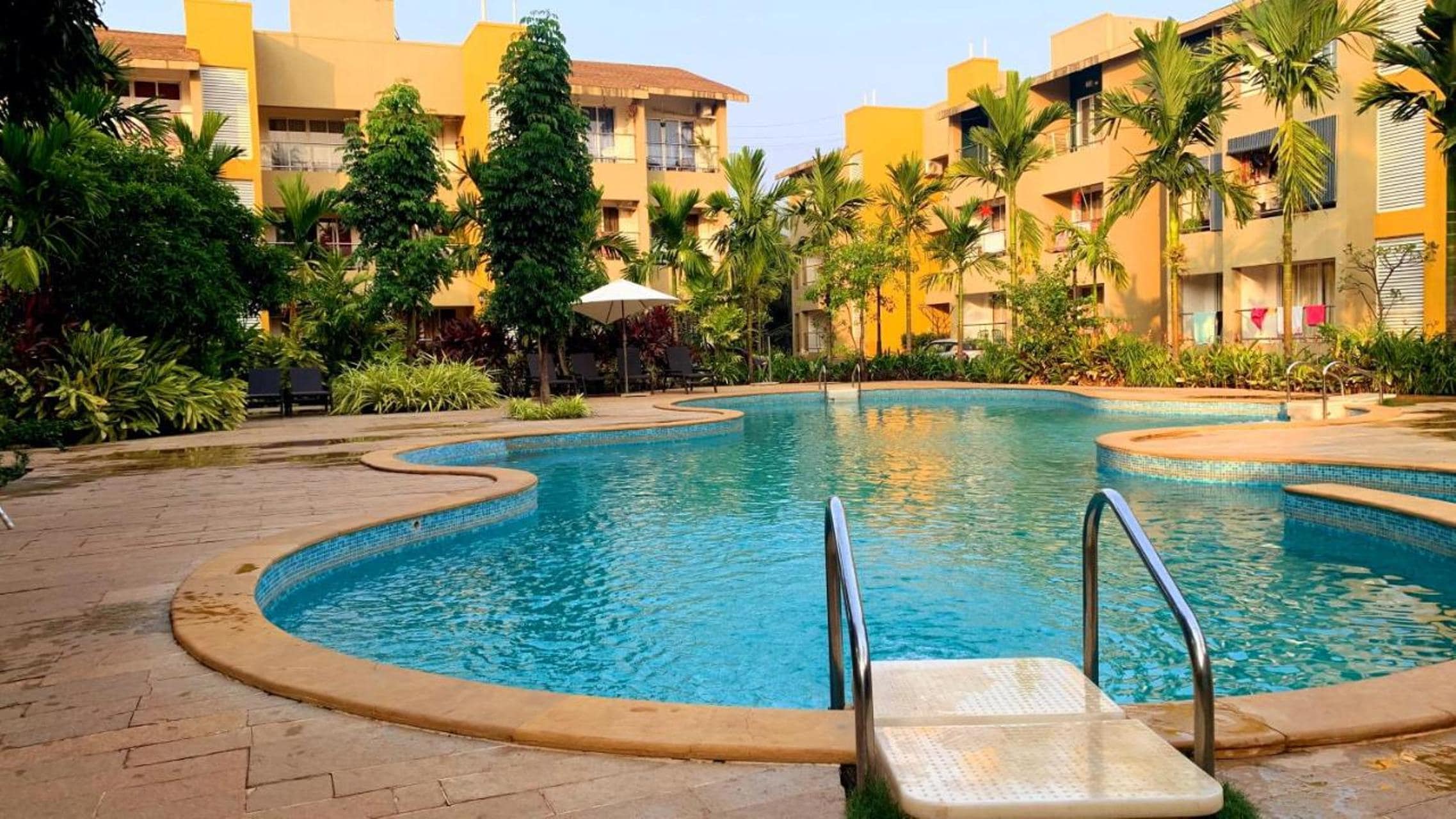 Aloha Goa - Tap to explore photos