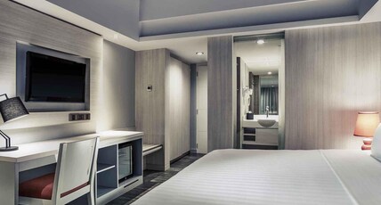Mercure Convention Center Ancol Room Type - Superior Room, Park View - 1 King Size Bed