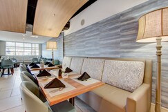 Crowne Plaza Charleston