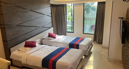 Hotel Aston International Room Type - Super Deluxe Room with Free Wifi