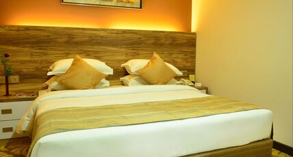 Pearl City Hotel Room Type - Deluxe Double Room