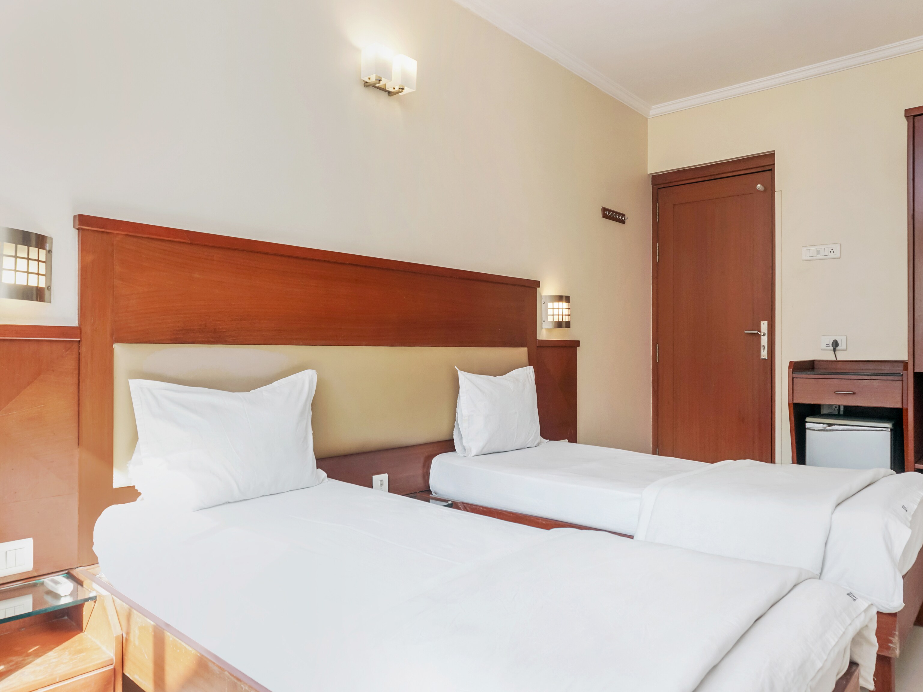 Hotel Vrindavan - Tap to explore photos