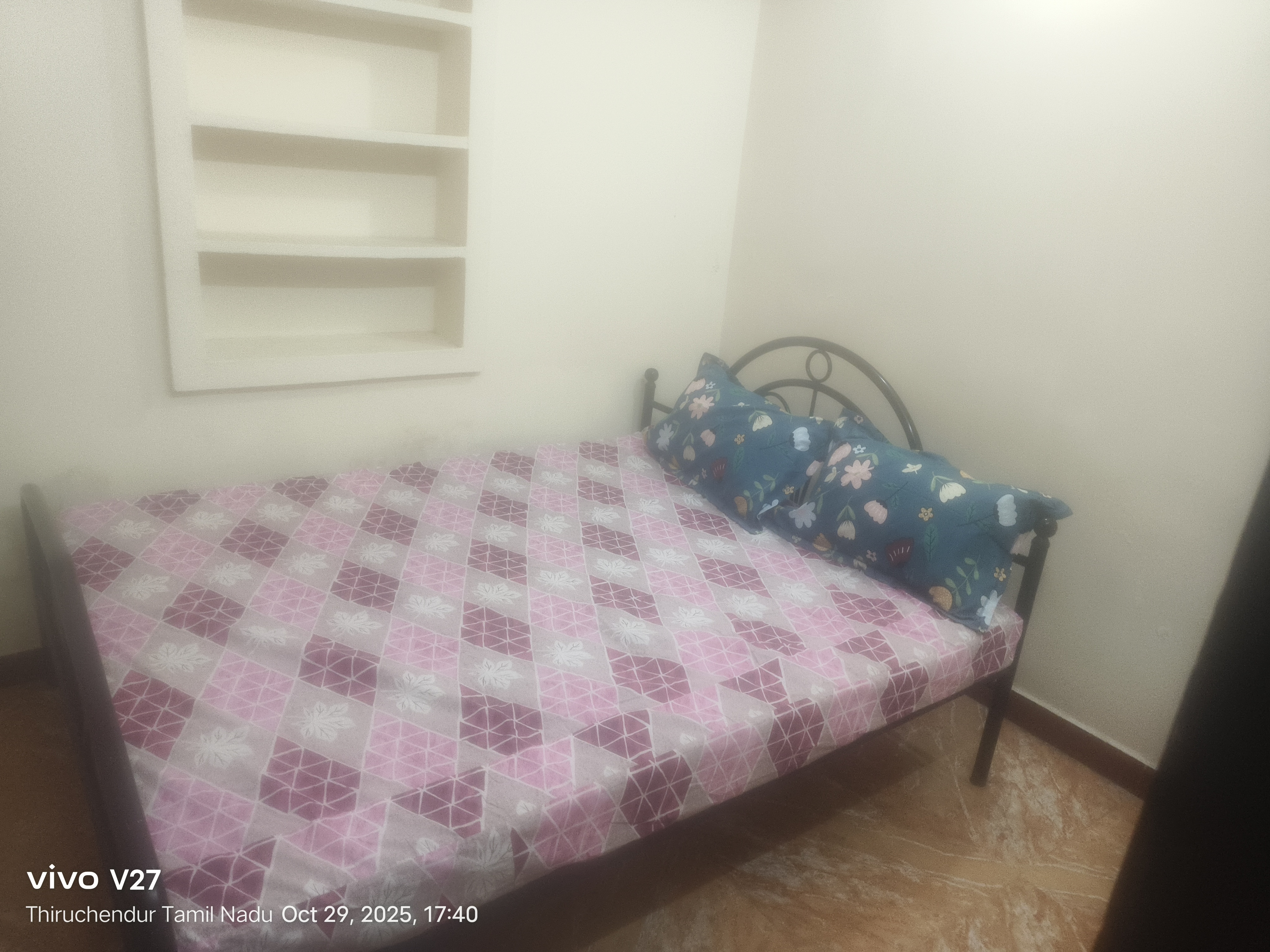 Tiruvelan home stay - Tap to explore photos