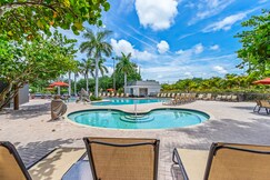 Holiday Inn ST. PETERSBURG WEST