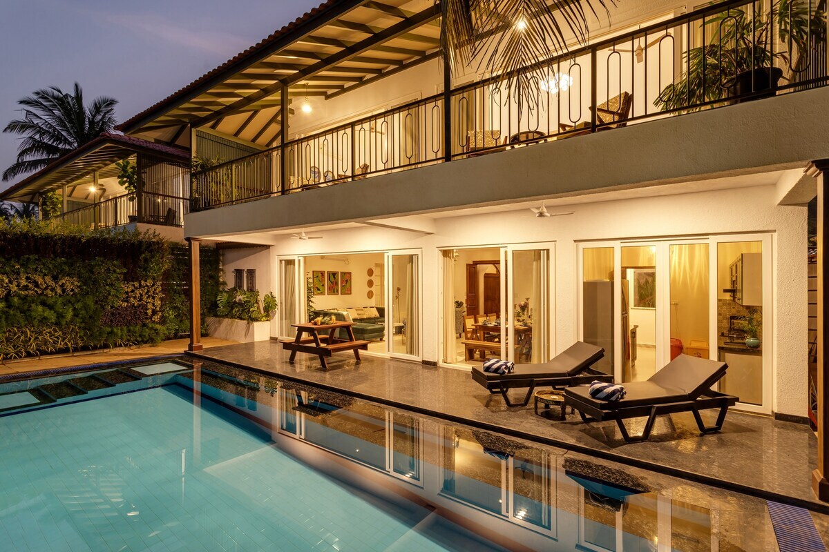 Hireavilla | Villa Avalon - 6BHK Feild View Villa with Pool, Perfect for Big Groups - Tap to explore photos