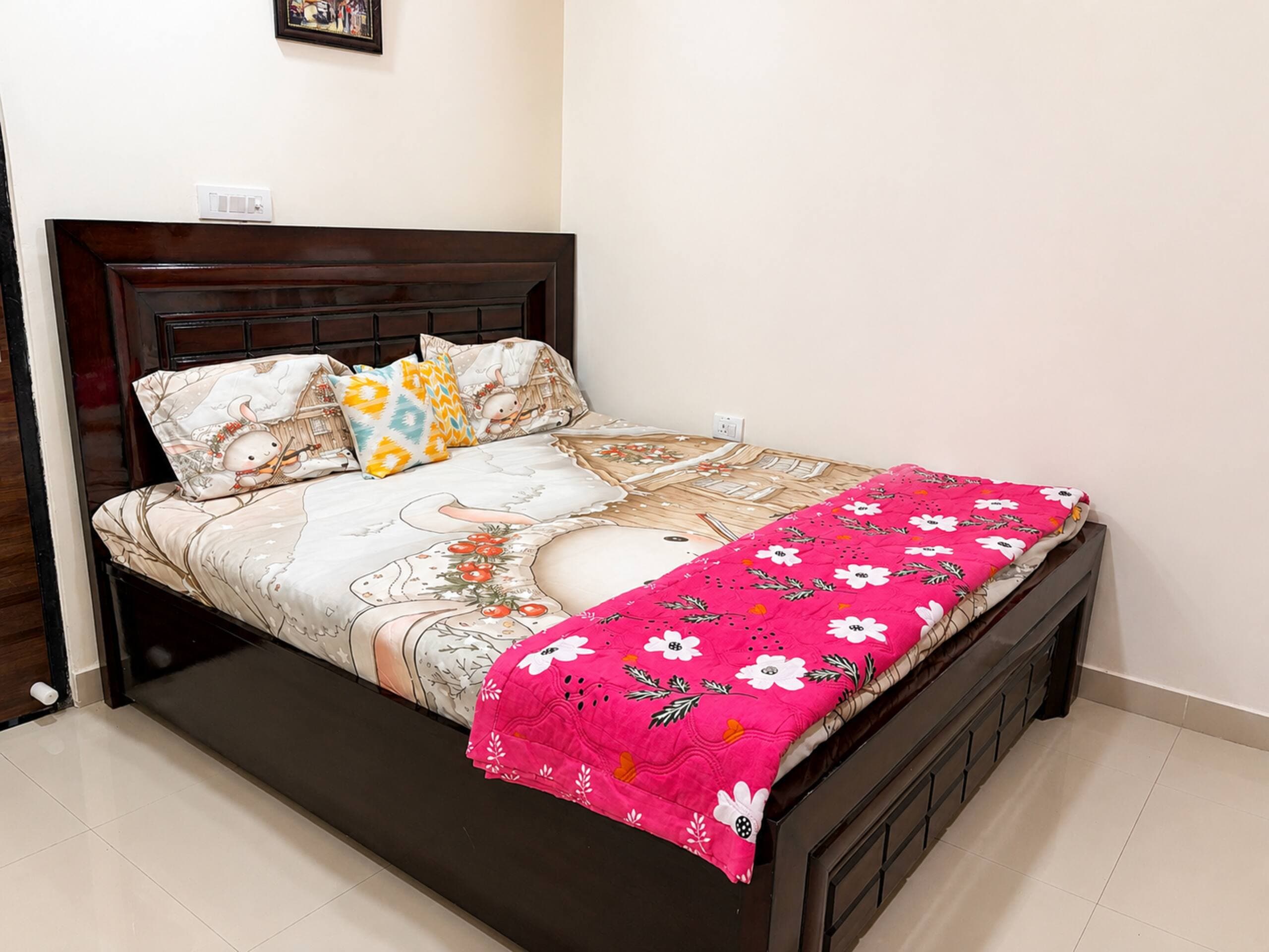 Braj Mandapam 3BHK Villa Vrindavan - Tap to explore photos