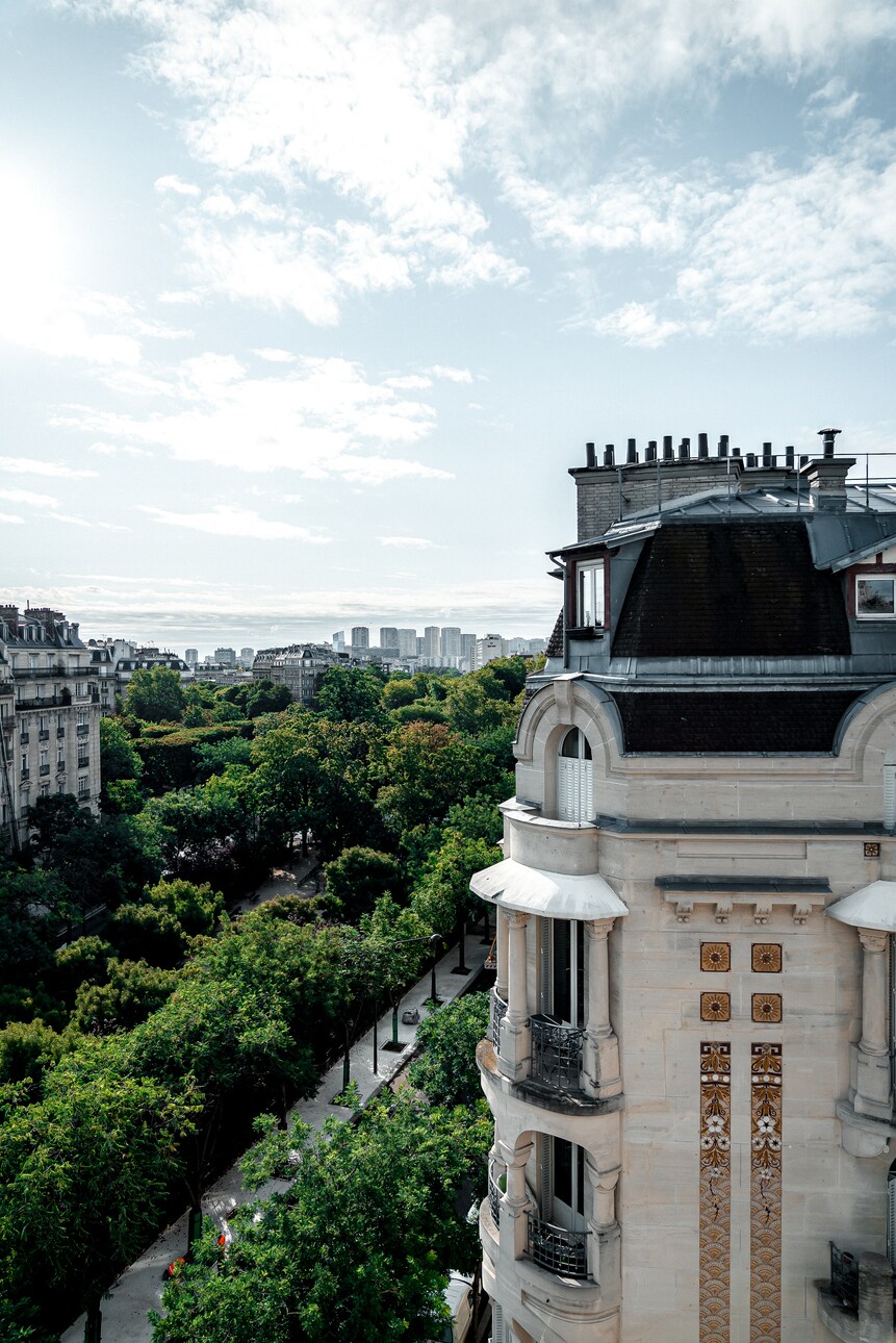 Villa Montparnasse - Tap to explore photos