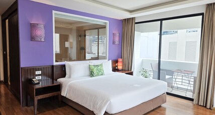 Hotel Mermaid Bangkok Room Type - Studio Double Balcony