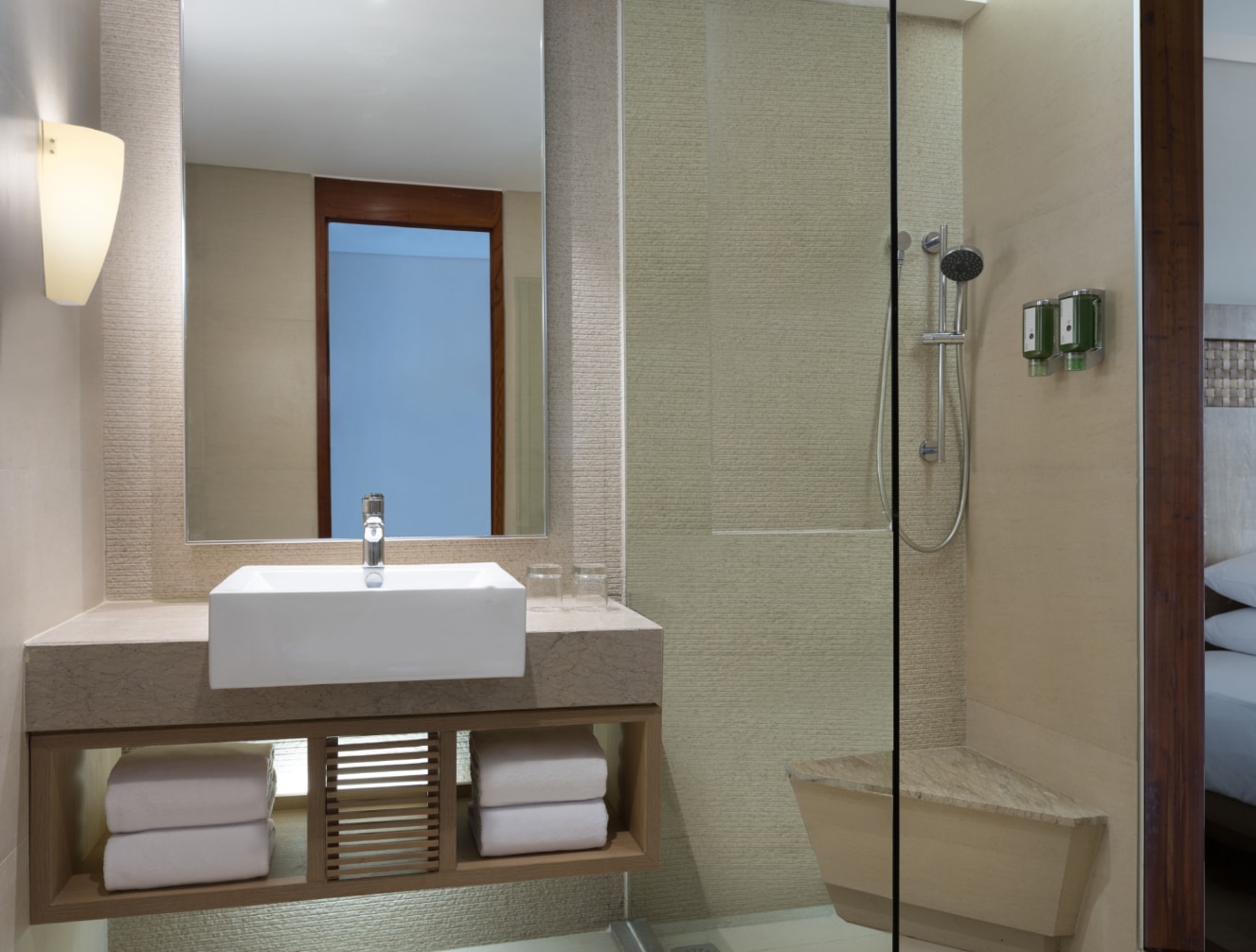 Fairfield by Marriott Bali Legian - Tap to explore photos