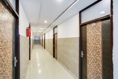 Hotel O Golden Stone Near Electricity Office Vasundhara