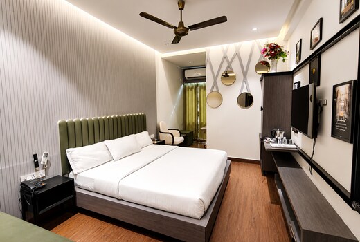 Sunrise Hotel
