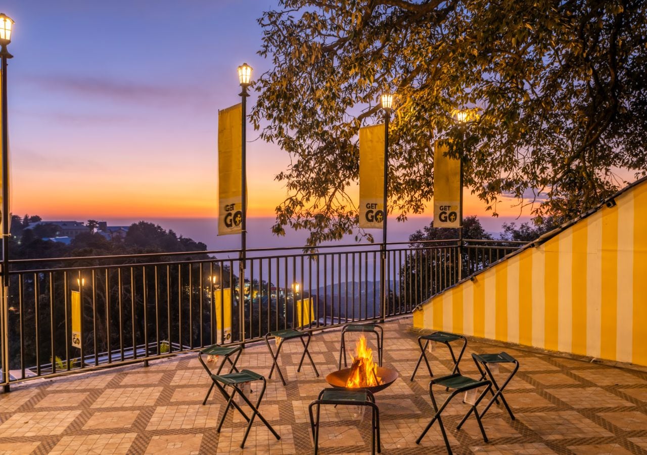 The Hosteller Dalhousie, Mall Road - Tap to explore photos
