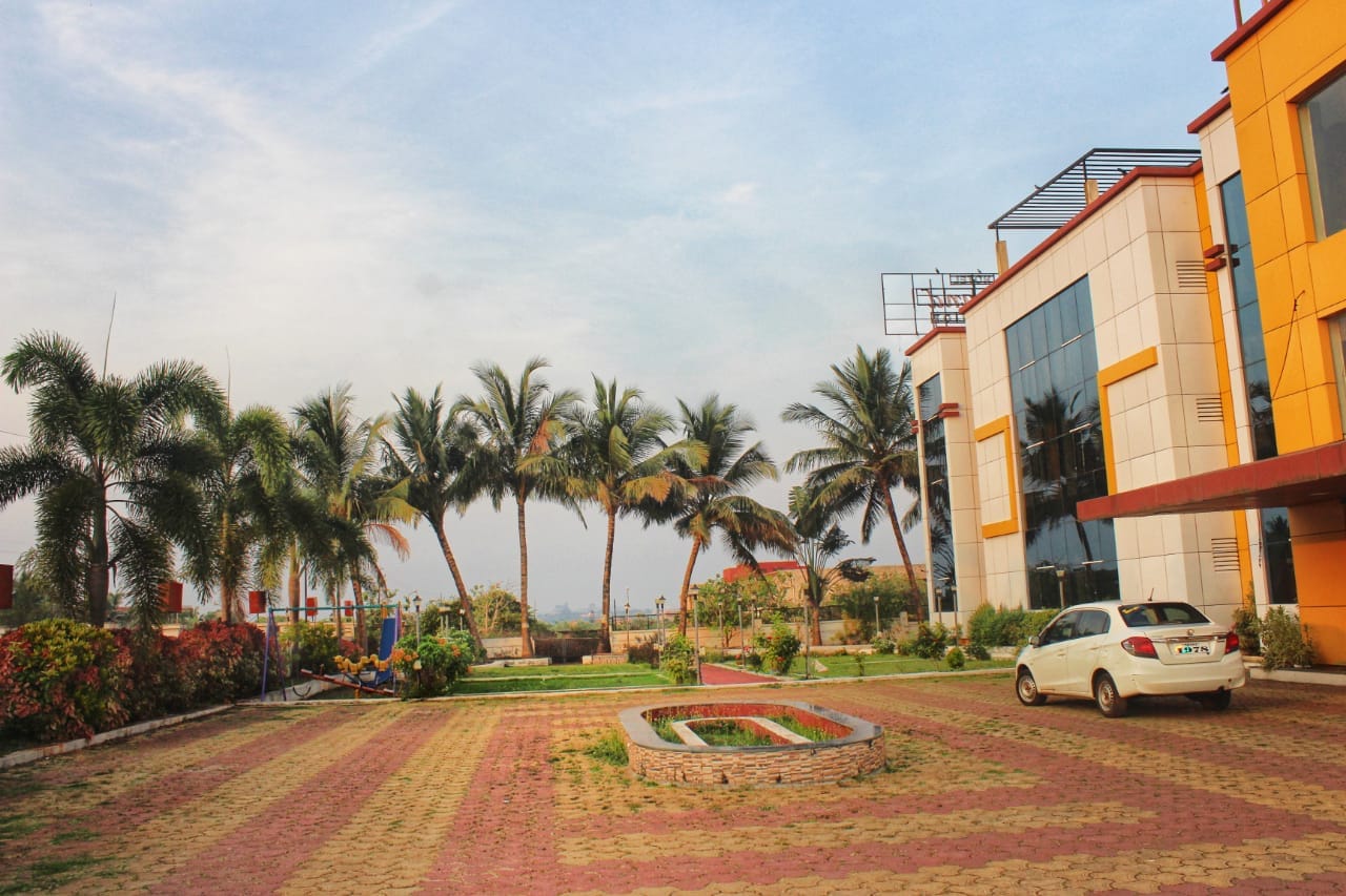 Hotel Anand - Tap to explore photos