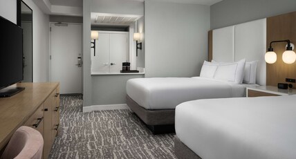 Hilton Myrtle Beach Resort Room Type - OCEANVIEW 1 KNG AND 1 QN