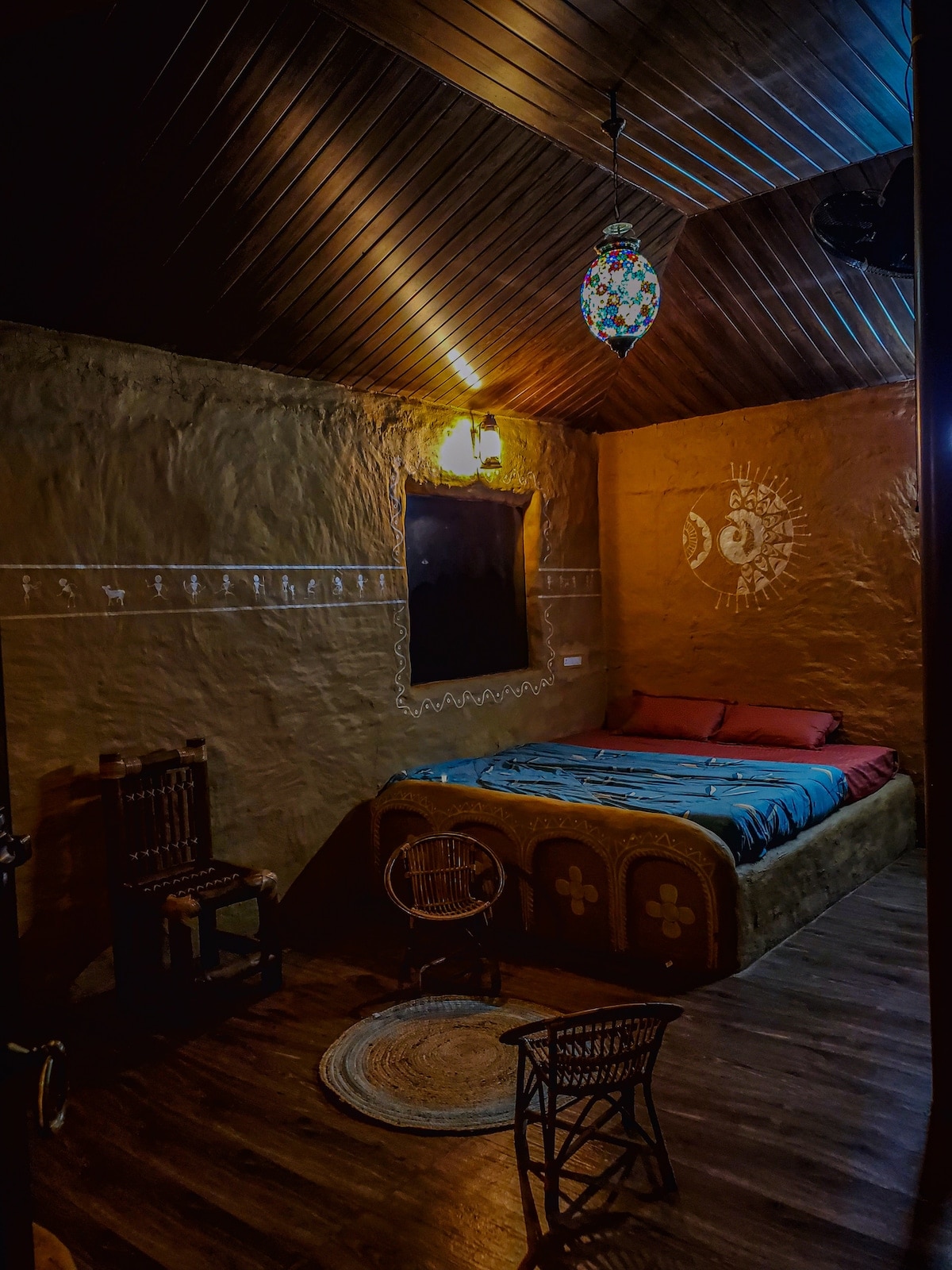 The hidden peaks Premium Mud house in tea estate - Tap to explore photos