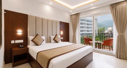 The Weekend Heights Room Type - Deluxe Quadruple with Balcony