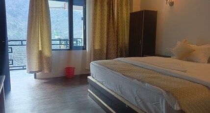 Hotel Pelri Lachung Room Type - Excutive Mountain View Rooms