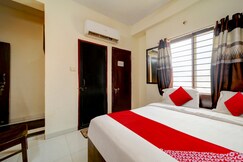 Hotel O Radhika Palace