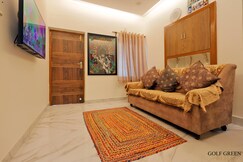 Photos of Golf Green Bliss 3BHK near Tollygunge Club