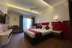 Rooms of HOTEL SOLITAIRE VIJAY NAGAR BY LOTO PREMIER