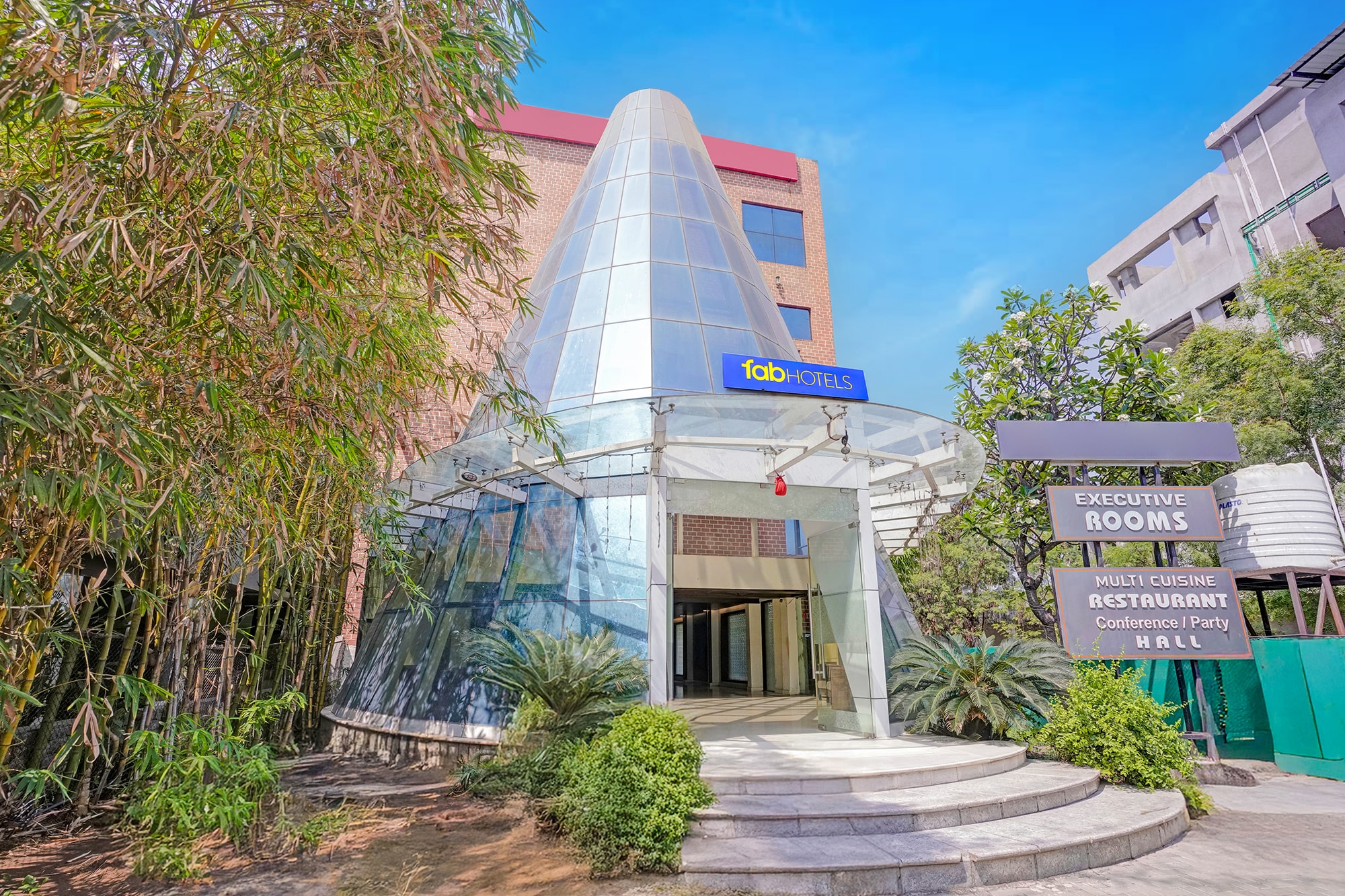 FabHotel Satyan Inn - Tap to explore photos
