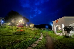 Rooms of Amrai Farms