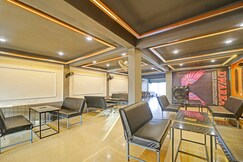 Hotel O Dwarka Hotel And Restaurant