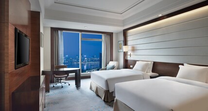 Crowne Plaza Nanchang Riverside, an IHG Hotel Room Type - 2 Twin Standard River View Smoking