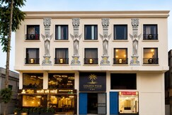 Hotel Golden Palm