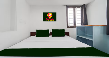 KAYILAIRESIDENCY Room Type - Standard Room Non AC