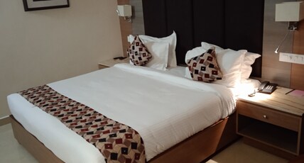Dreamland residency Room Type - Deluxe Room