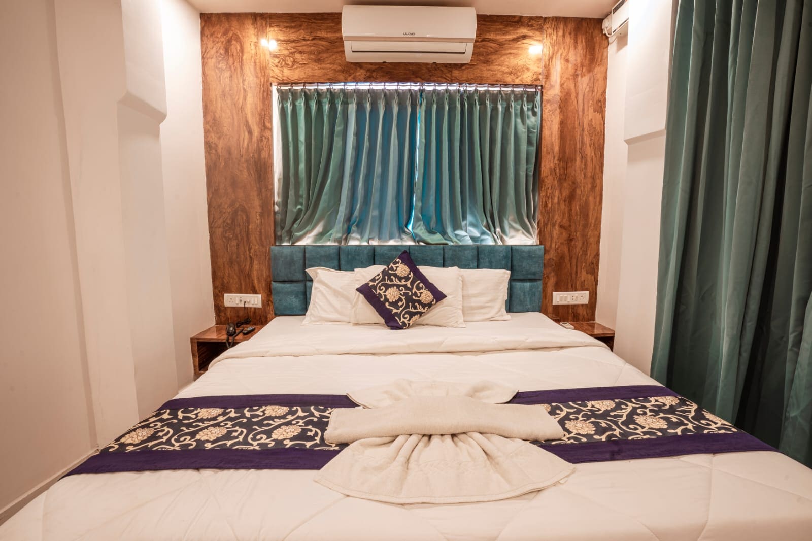 Ananya Residency - Tap to explore photos