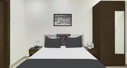 Super Collection O Rajeev Nagar Near Atal Path Formerly Vinayaka Room Type - Deluxe