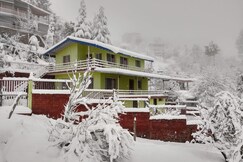 2BHK Rosefinch LUXE Villa with Snow View
