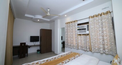 Hotel Surya Room Type - Luxury Room