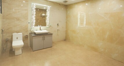 FabHotel Starex Inn Room Type - Suite Room