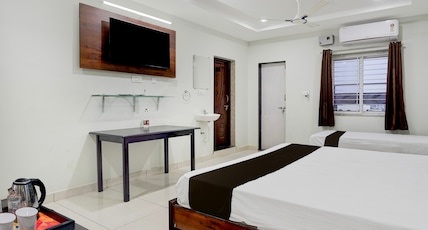 OYO Collection O Mini Bypass Nellore Road Formerly AMR Guest Inn Room Type - Classic with Twin Bed